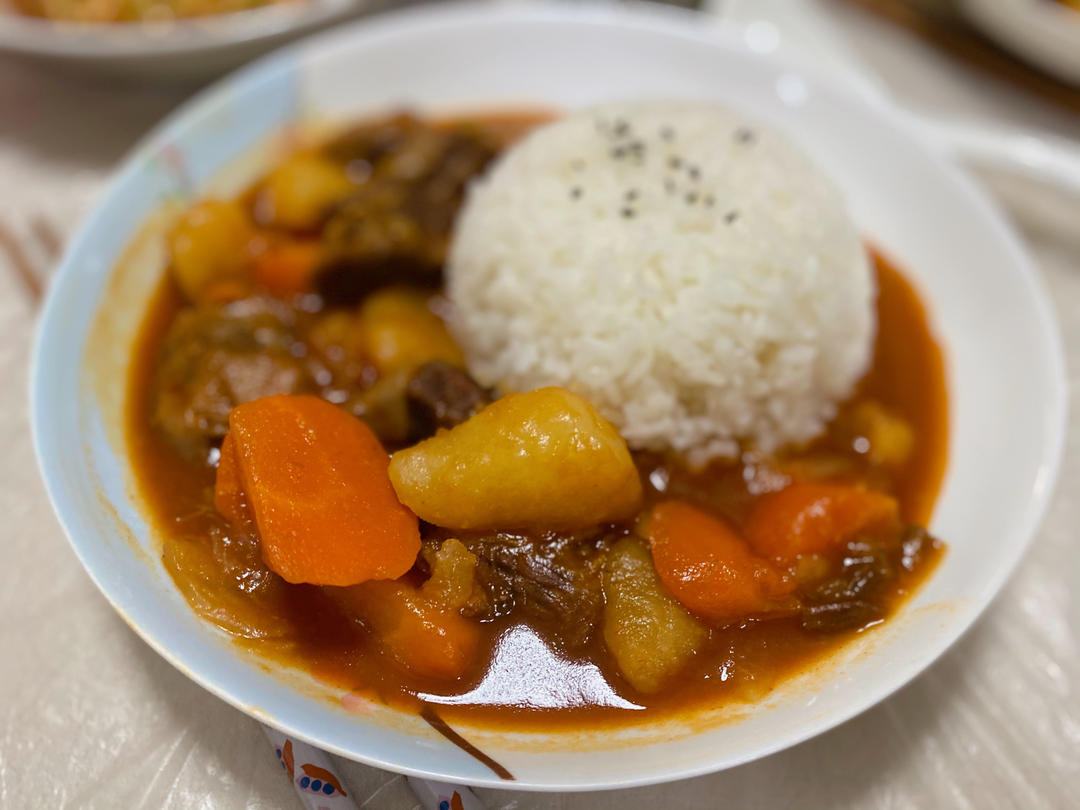 日式红烩牛肉饭