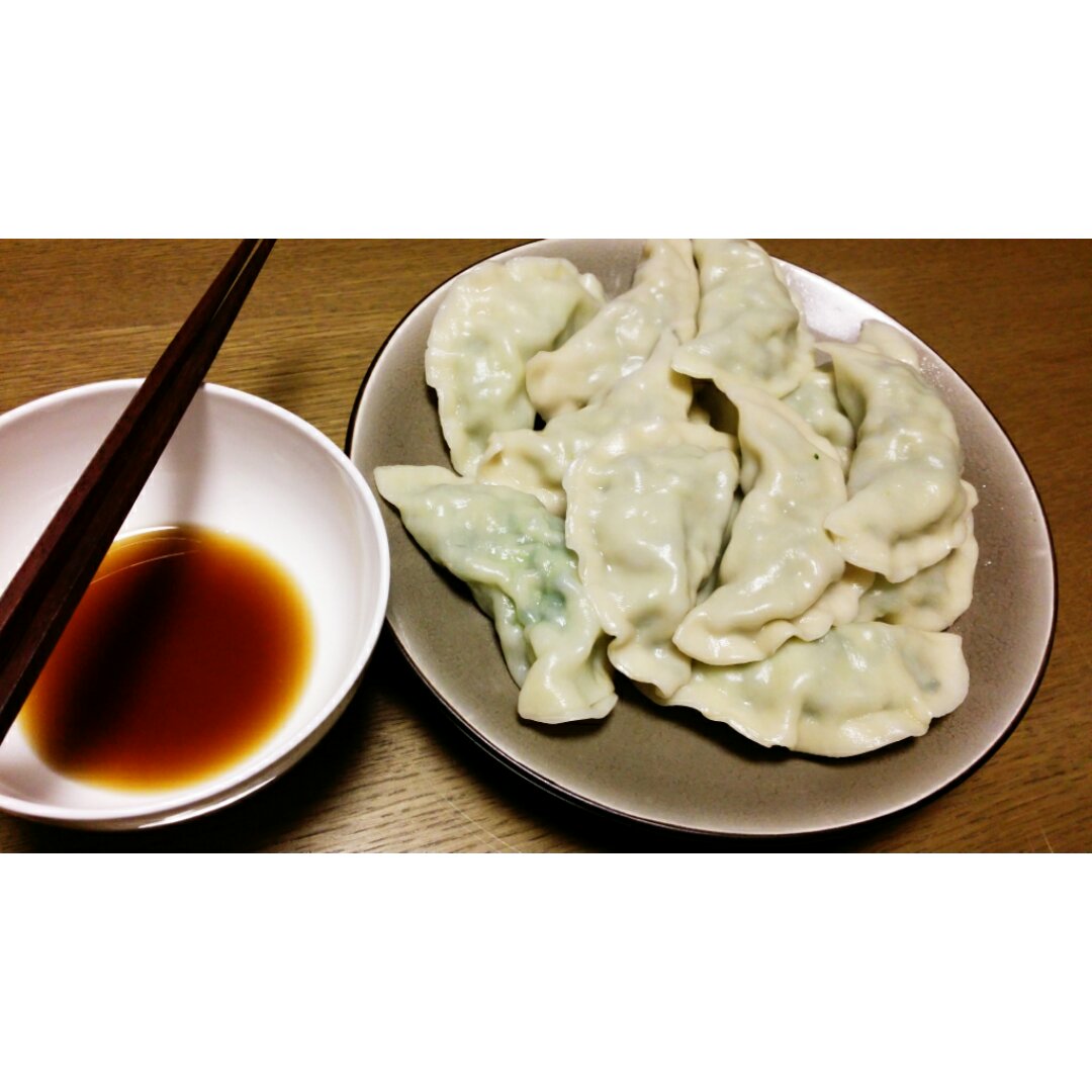 猪肉韭菜饺子
