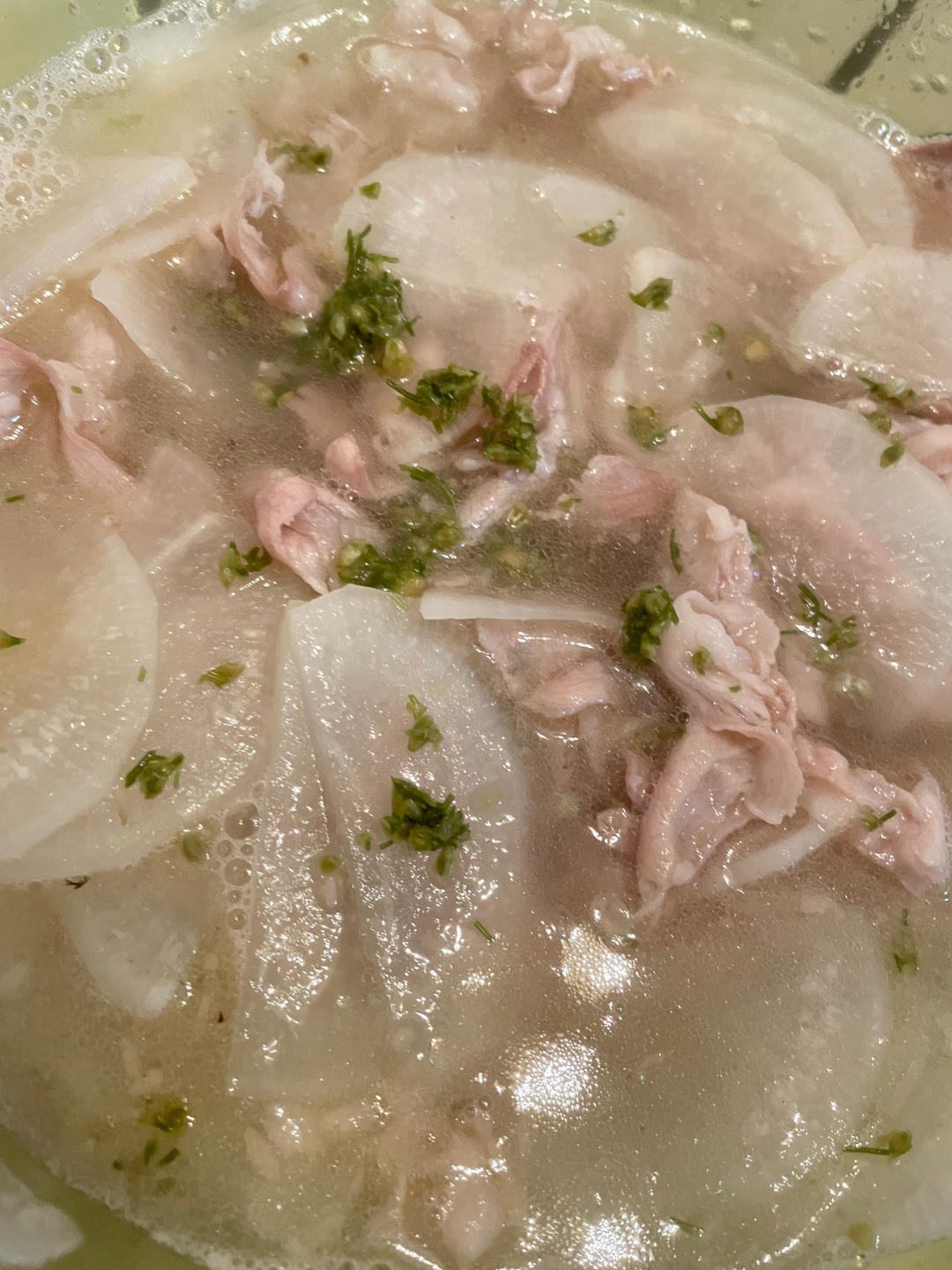 适合阴冷天的羊肉萝卜粉丝汤