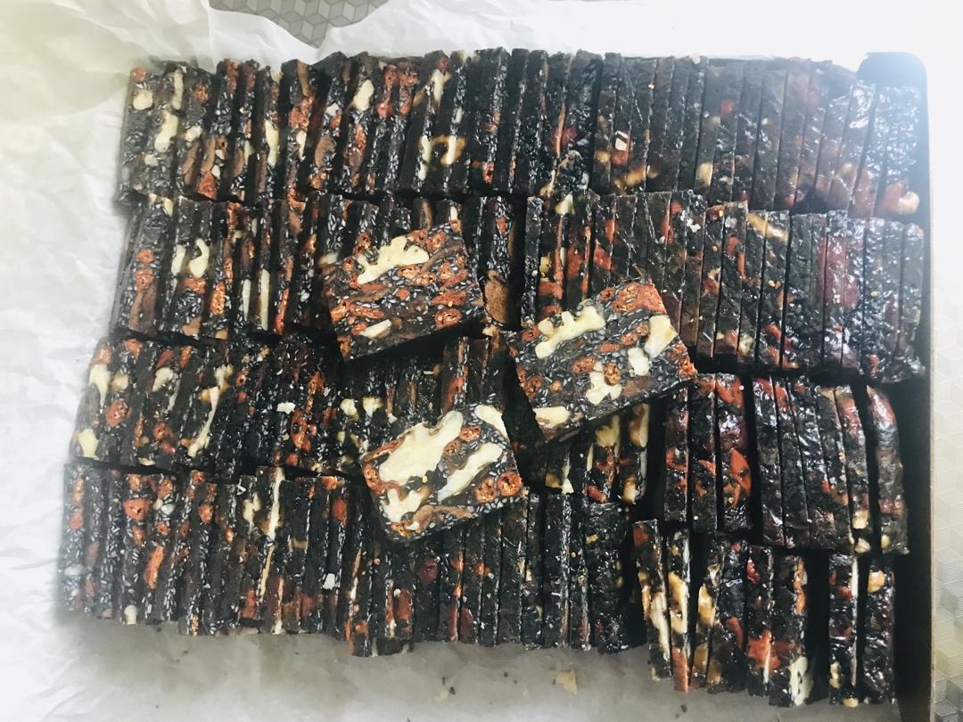 阿胶固元膏