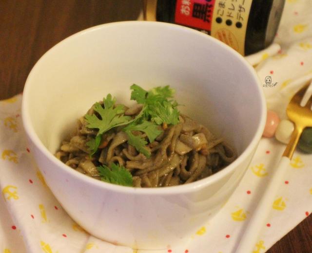 黑芝麻酱冷面的做法