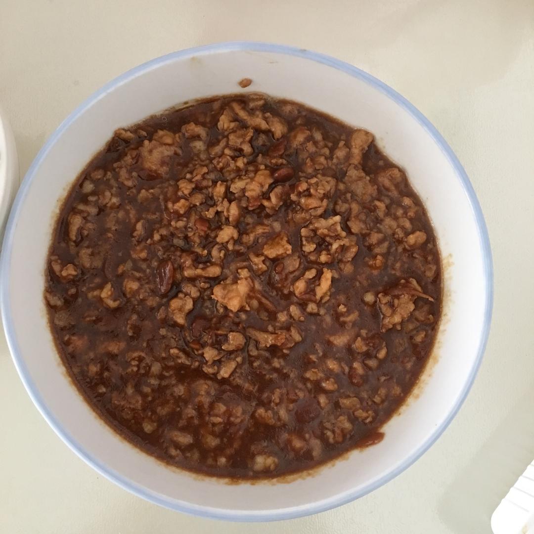 苗桃桃做的肉末炸酱