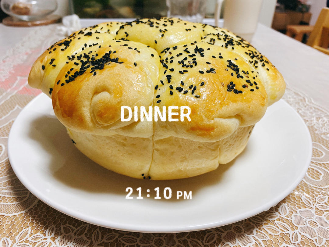 鸡蛋牛奶蒸面包