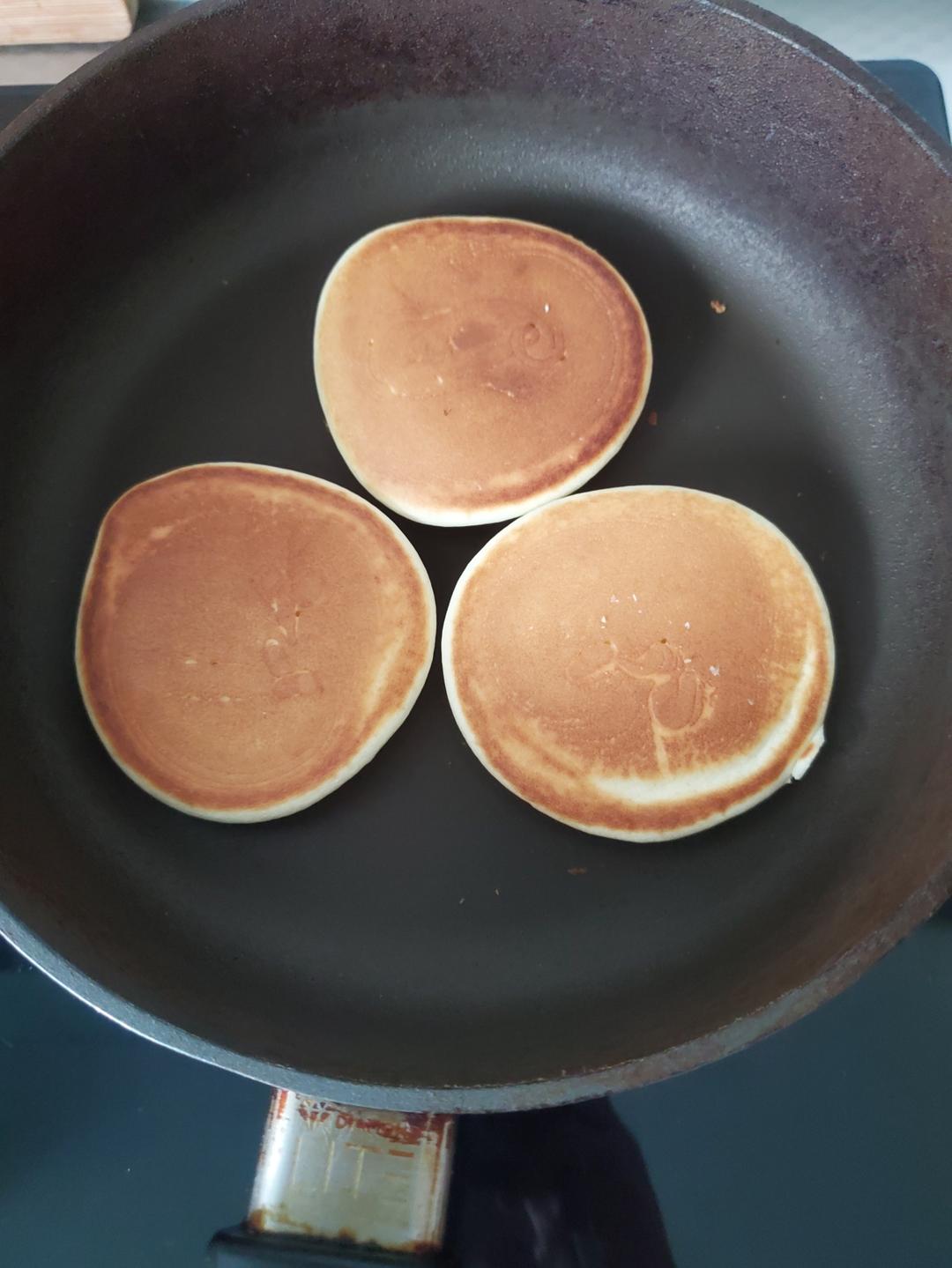 牛奶鸡蛋原味松饼🥞