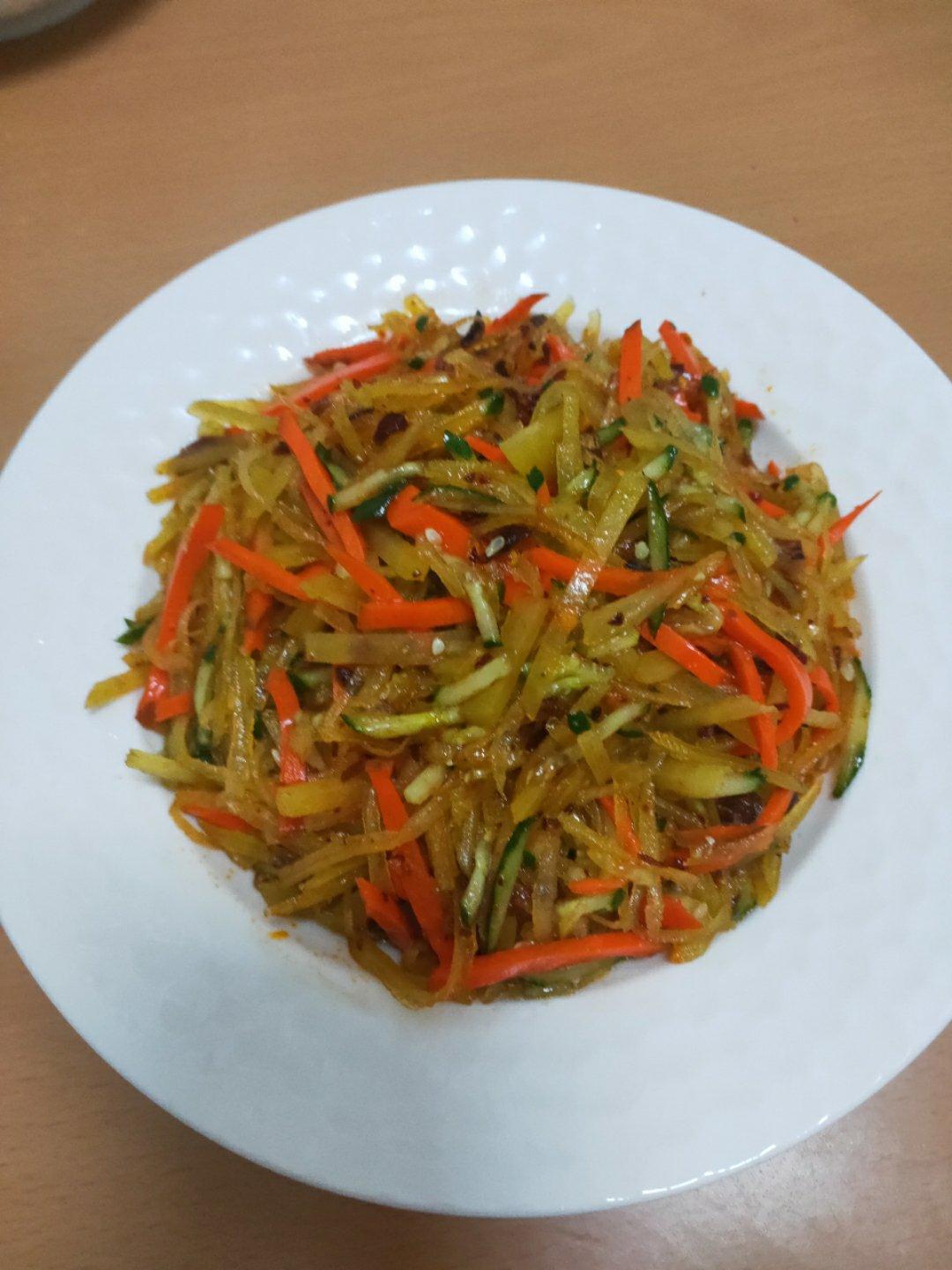 凉拌土豆丝