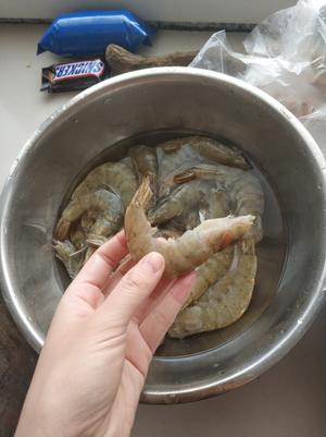 家常菜-干锅土豆虾的做法 步骤1