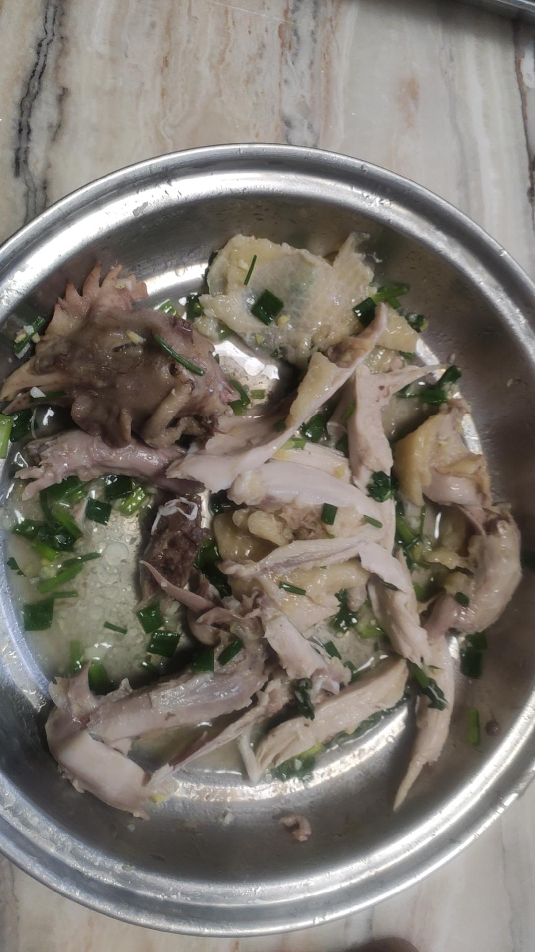 广东湛江特色美食——隔水蒸鸡 原汁原味 鸡滑肉嫩