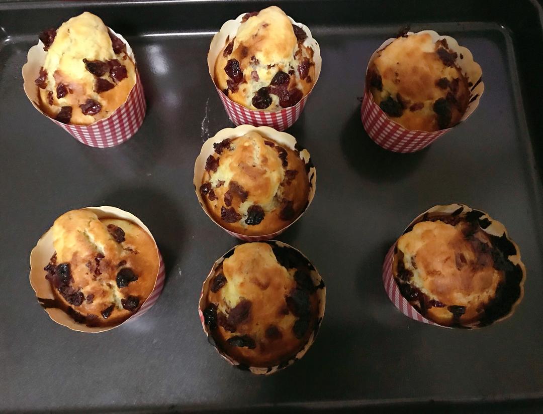 少女心的香蕉蔓越莓玛芬