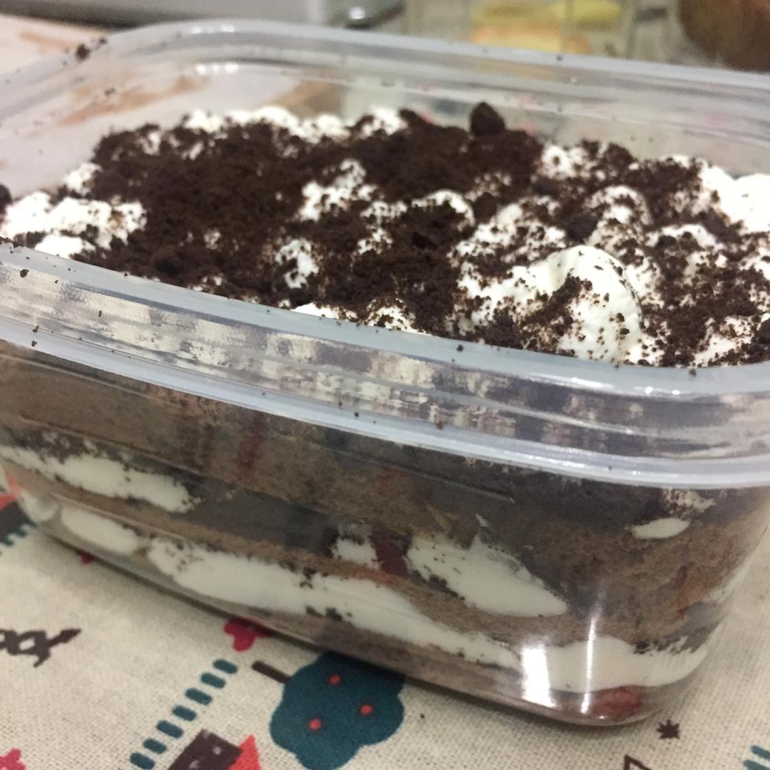 好吃到流泪的奥利奥咸奶油盒子蛋糕