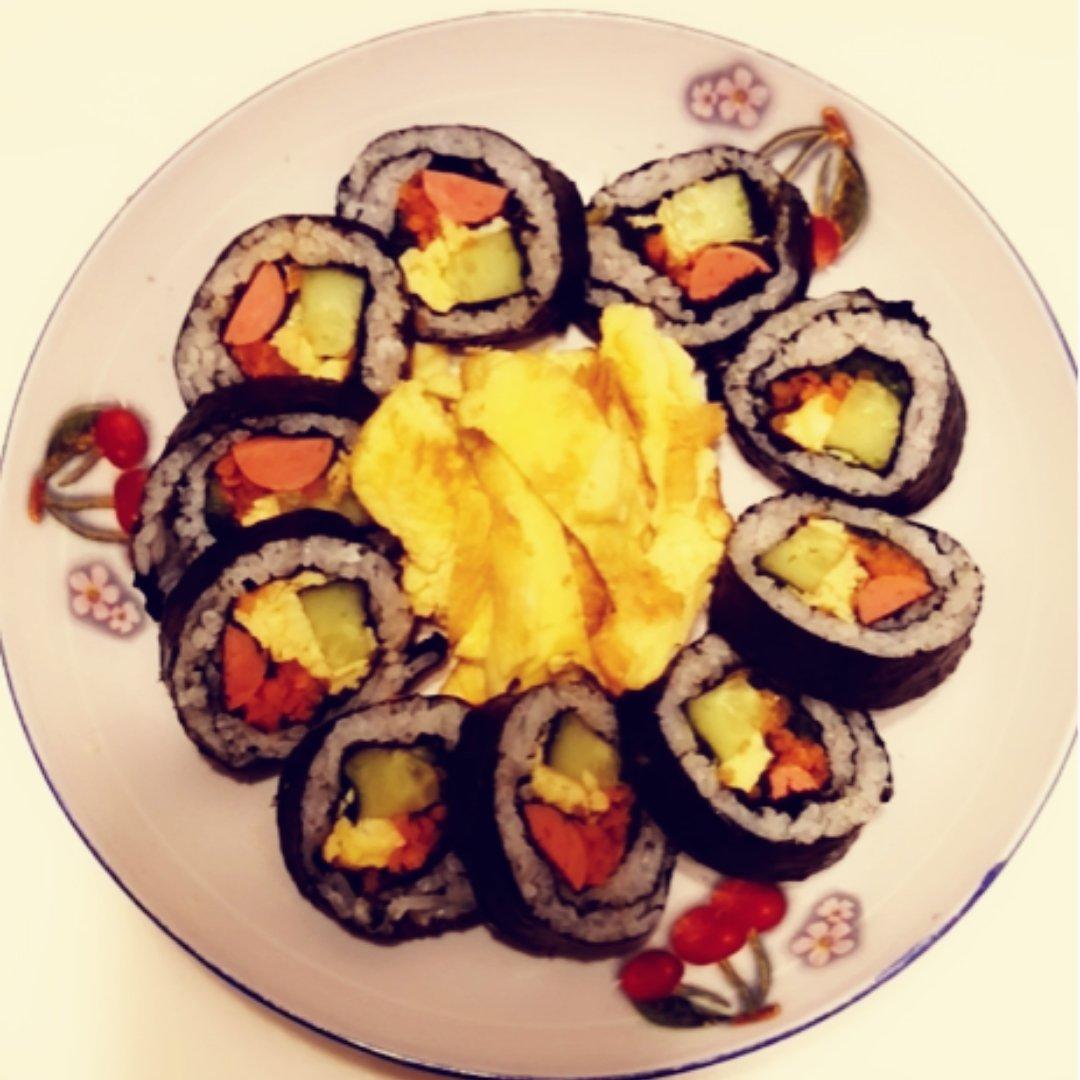 高颜值的紫菜包饭