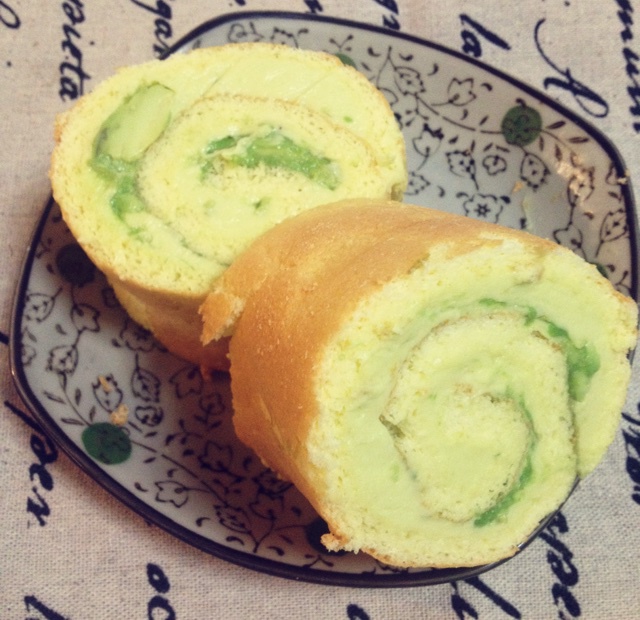 奶油瑞士卷