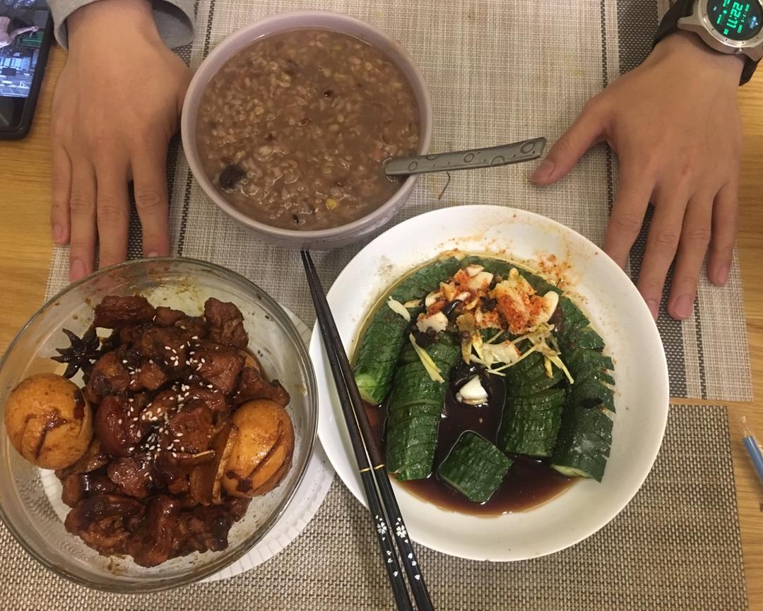 加了鹌鹑蛋后，这盘红烧肉，美味的逆天啦——鹌鹑蛋烧肉（孔瑶食谱）