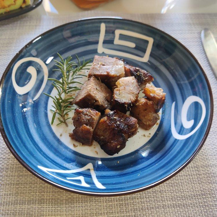 五分钟成就的宴客菜：香煎梅花肉