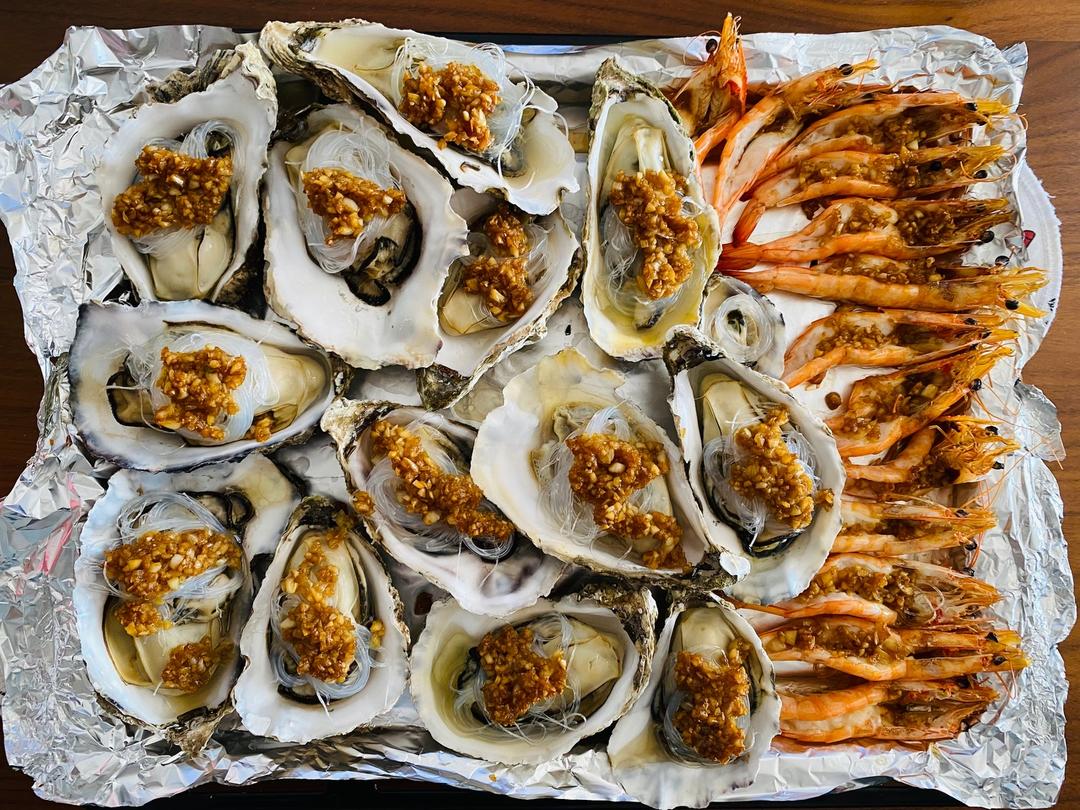 蒜蓉粉丝烤生蚝／虾（烤箱版）