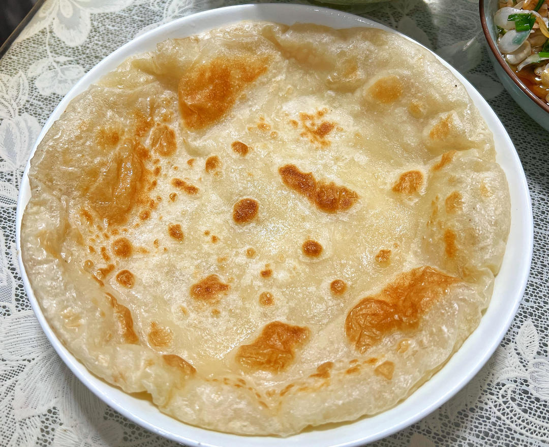 烙饼不硬的小窍门 掌握了你也能看出柔软多层凉了不硬的小油饼