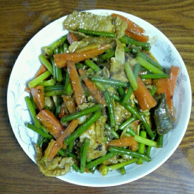 蒜薹炒肉丝