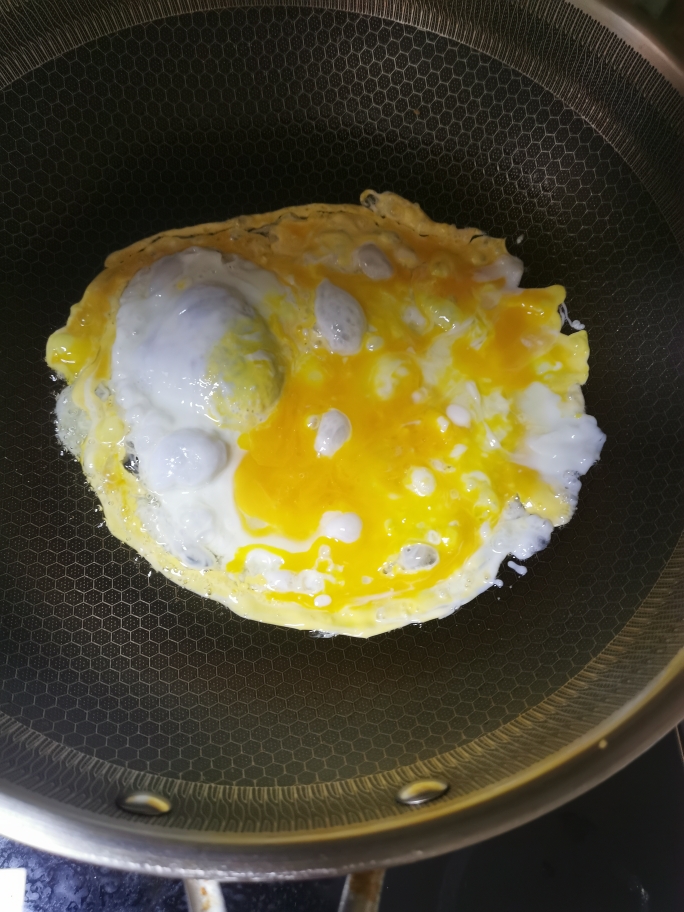 超级下饭蒜苗炒蛋的做法 步骤3