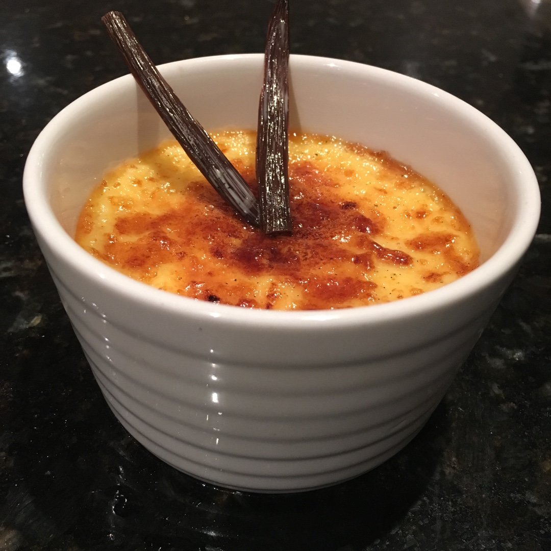 CRÈME BRÛLÉE 法式烤布蕾（焦糖布丁）