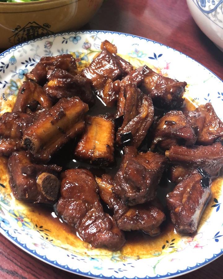 红烧排骨