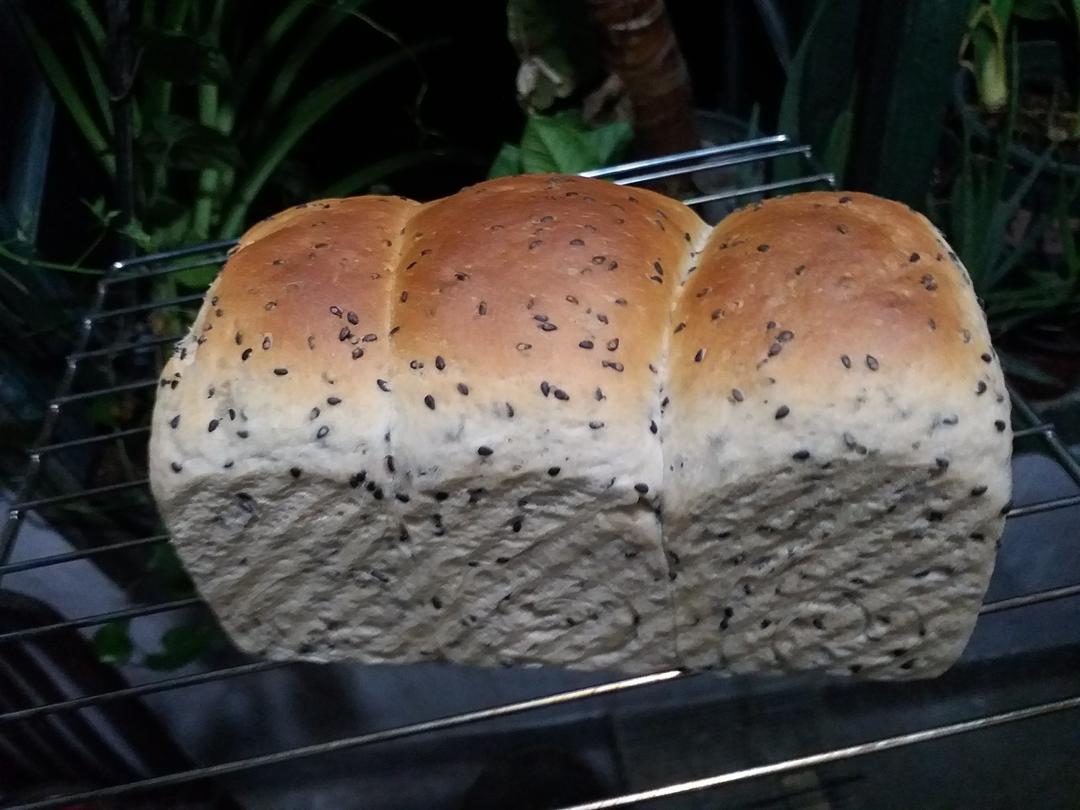 金大旺的黑芝麻吐司