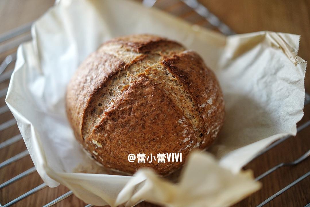 面包｜0糖0油基础全麦欧包的做法