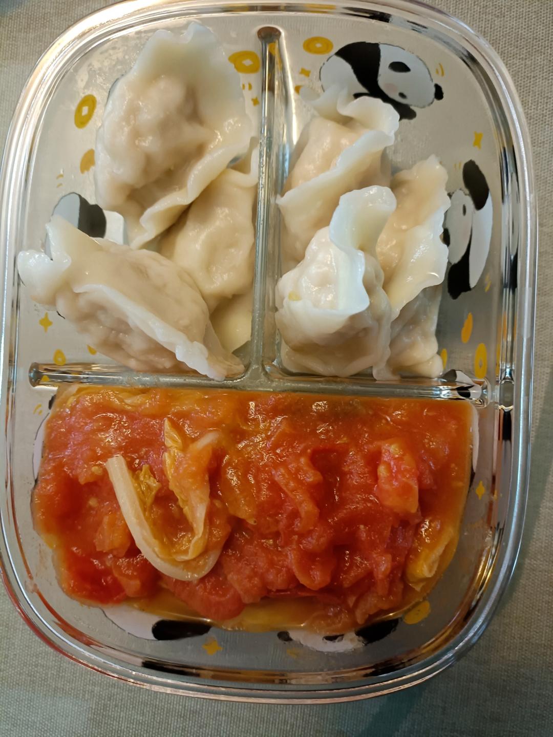 吃不够的酸菜肉馅饺子