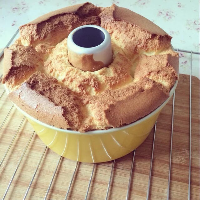 两蛋烟囱戚风蛋糕