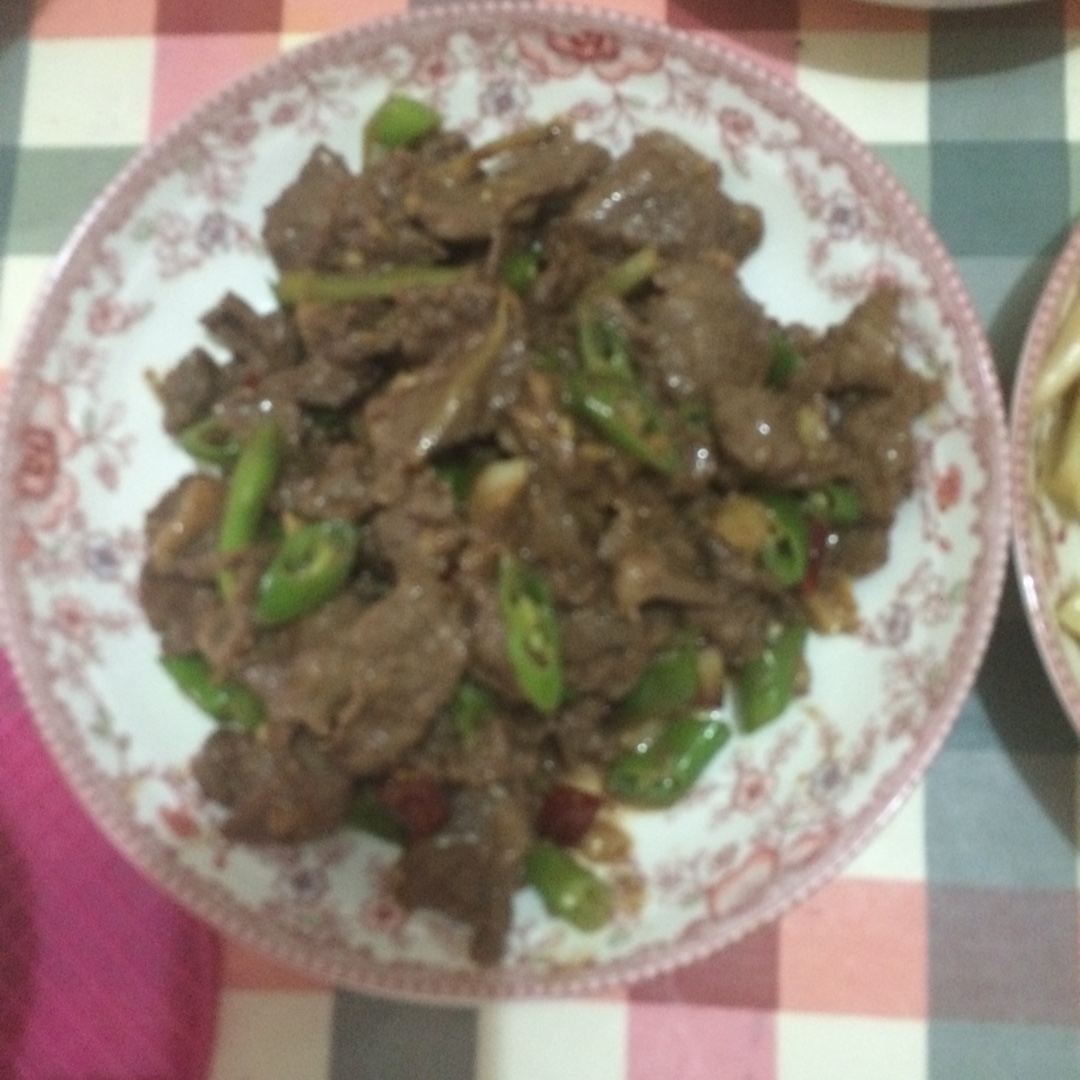 爆炒牛肉