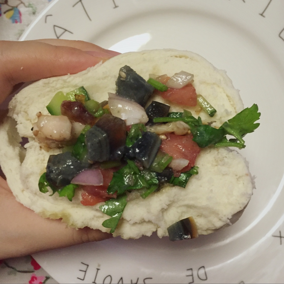 皮蛋莎莎酱【曼食快语】