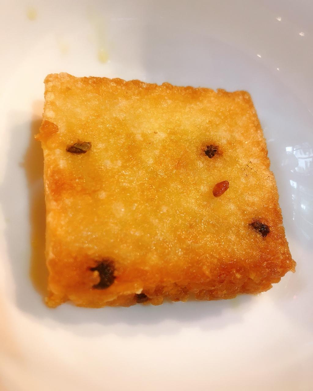 加菲奔奔做的方块油糕