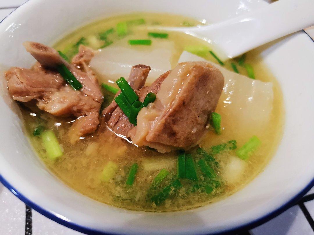羊肉萝卜汤