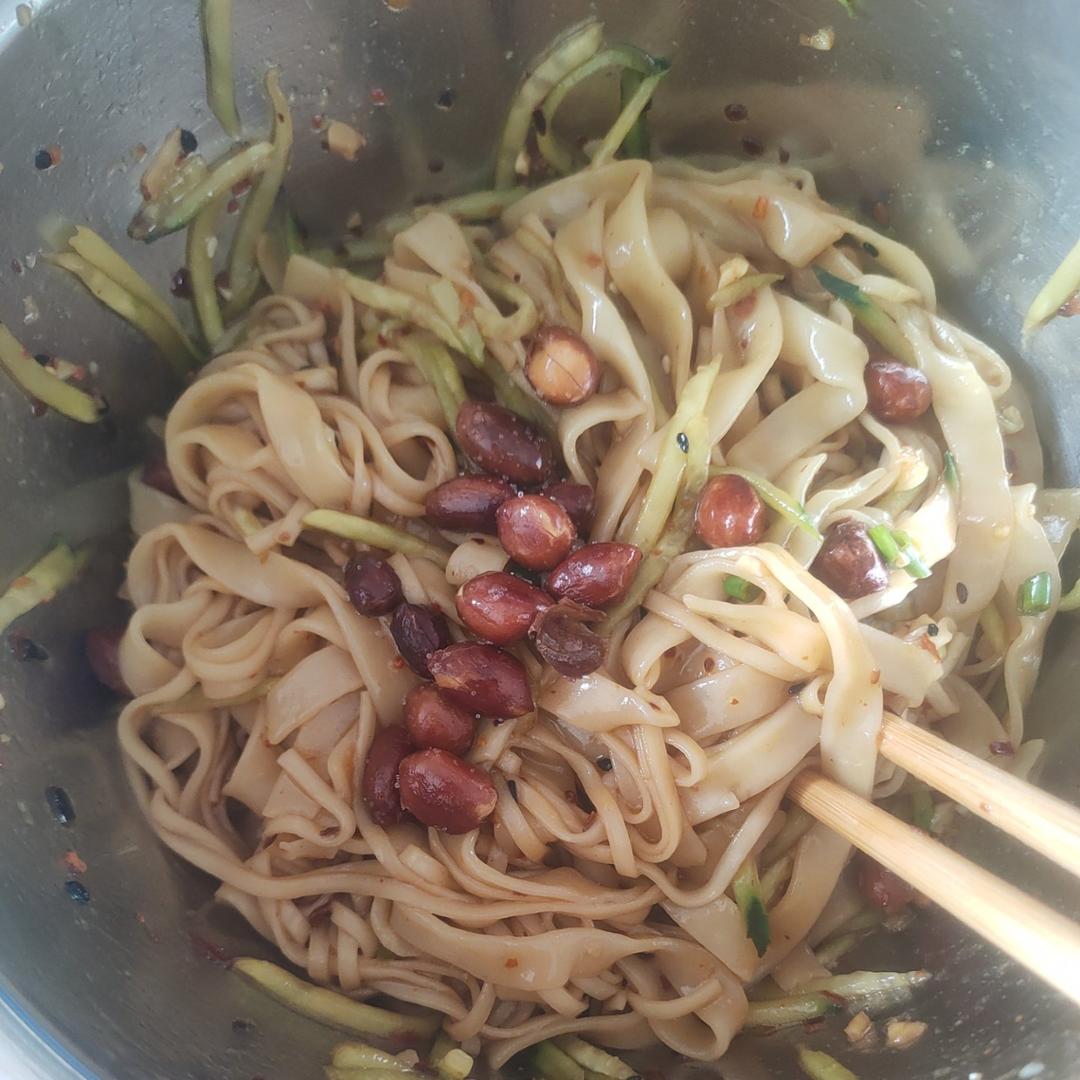 巨好吃㊙️酸辣凉拌面❗️十分钟搞定，简单快手❗️