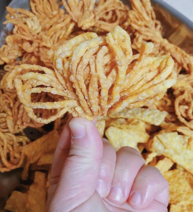 珮大山做的麻叶排叉各种翻花炸物