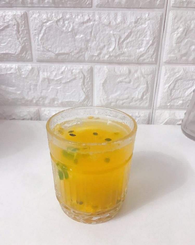 百香果茉莉蜜茶