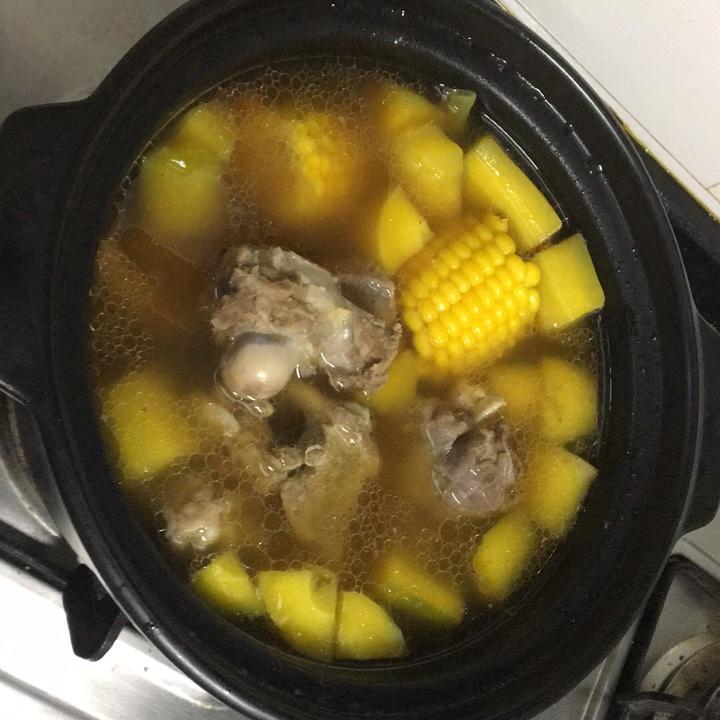 玉米胡萝卜羊肉汤