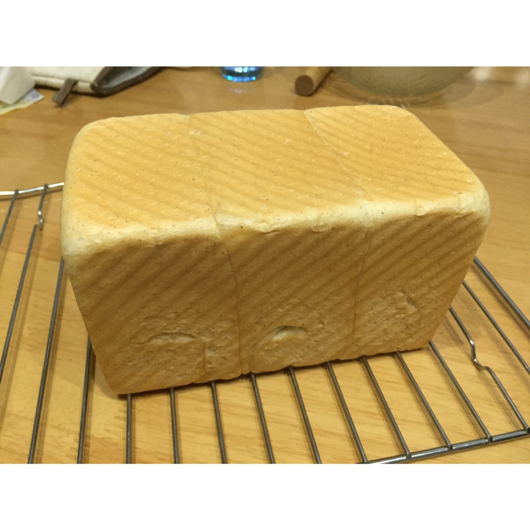 夺命软吐司(๑´ڡ`๑)超软拉丝极速方便的一次发酵吐司