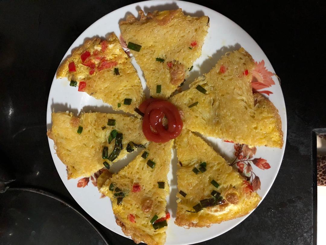 娇淡如水做的鸡蛋粉丝煎