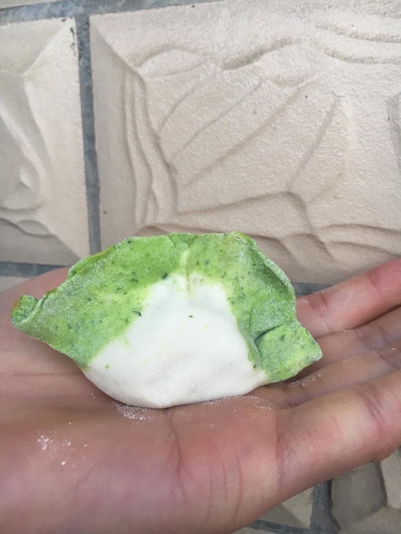 翡翠白菜饺