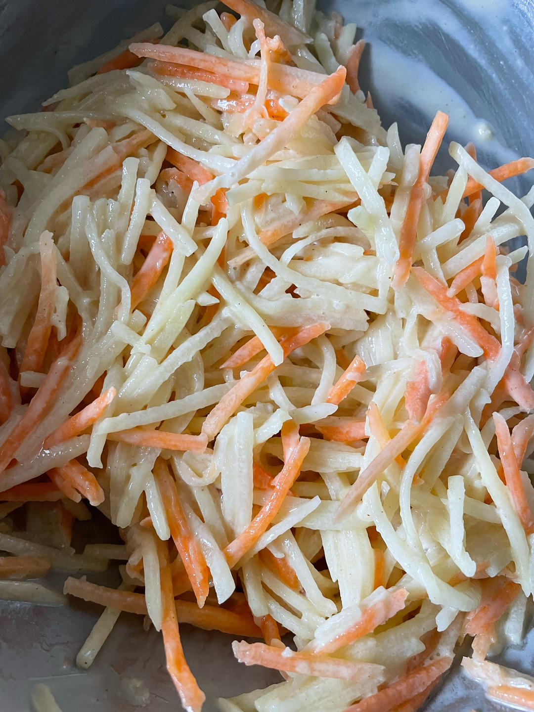 可以當(dāng)主食的土豆絲餅的做法 步驟3