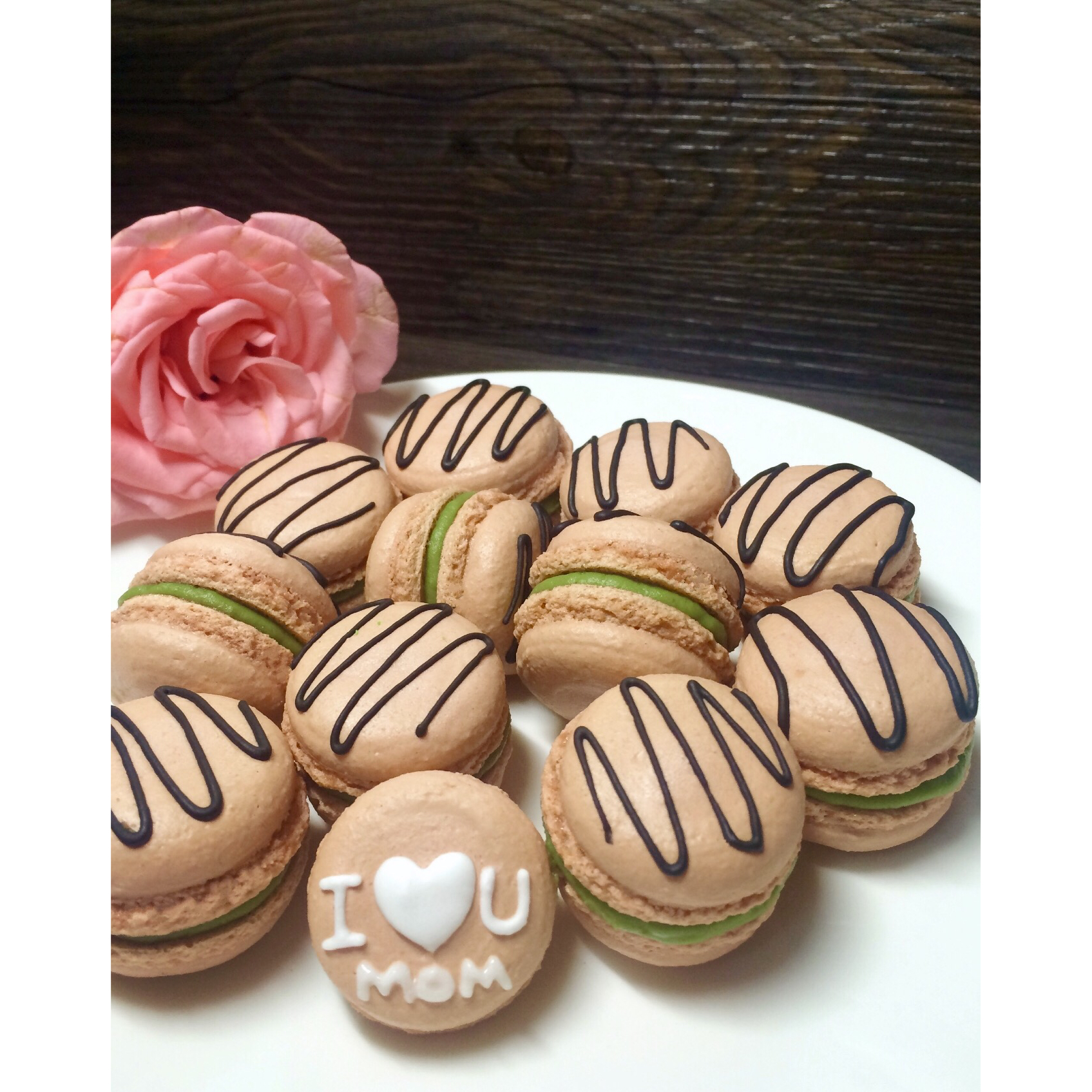 马卡龙(杏仁蛋白糖饼)