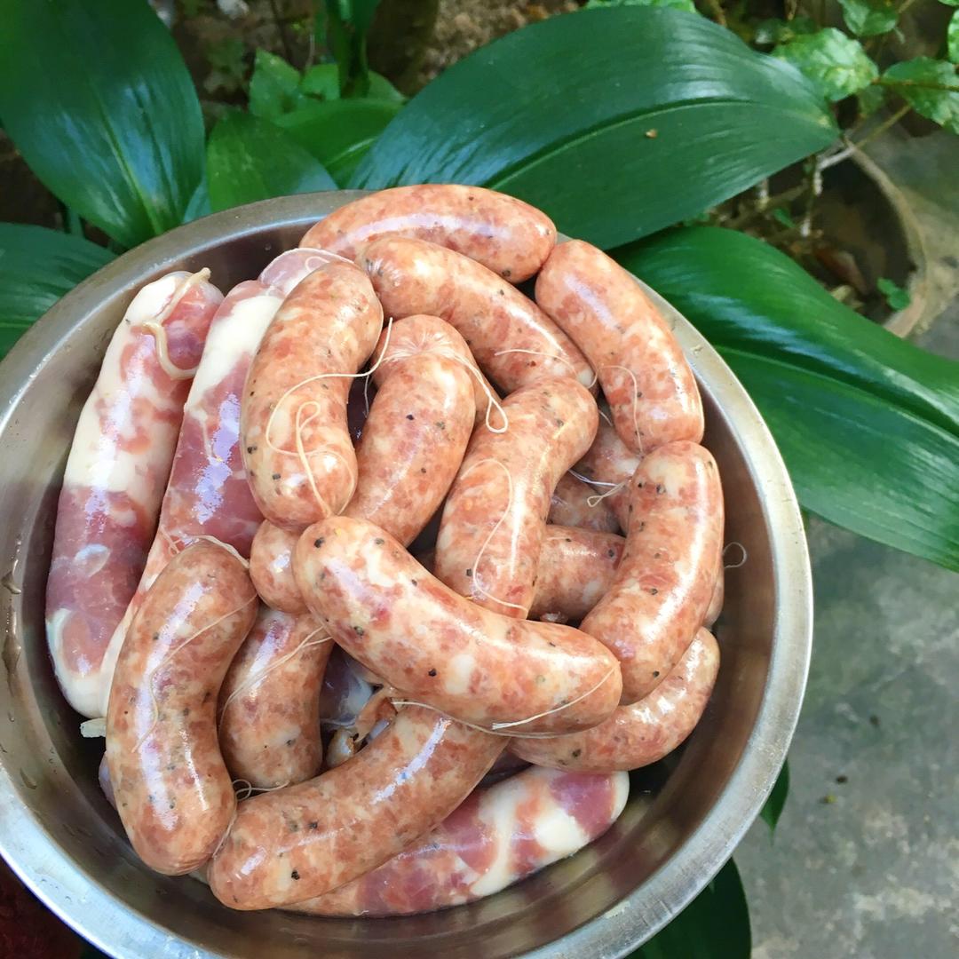 自制黑椒风味脆皮肠--多图详解手工灌肠