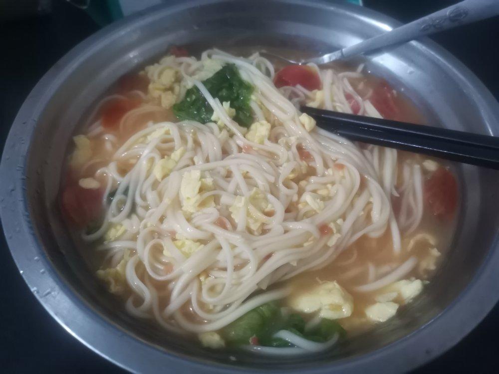 汤都要喝光的西红柿鸡蛋面