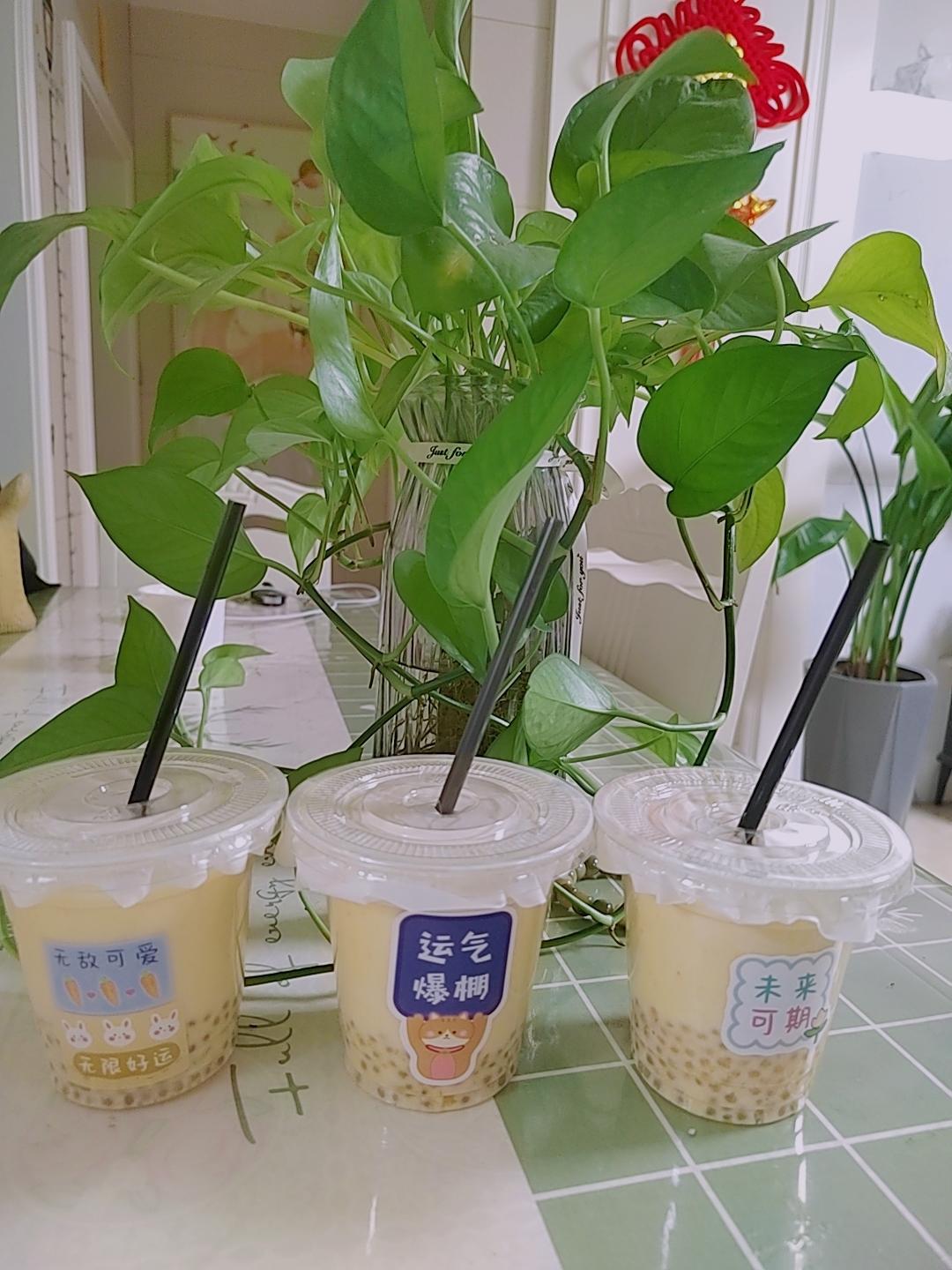 港式甜品——杨枝甘露(芒果西米露)附芒果花切法