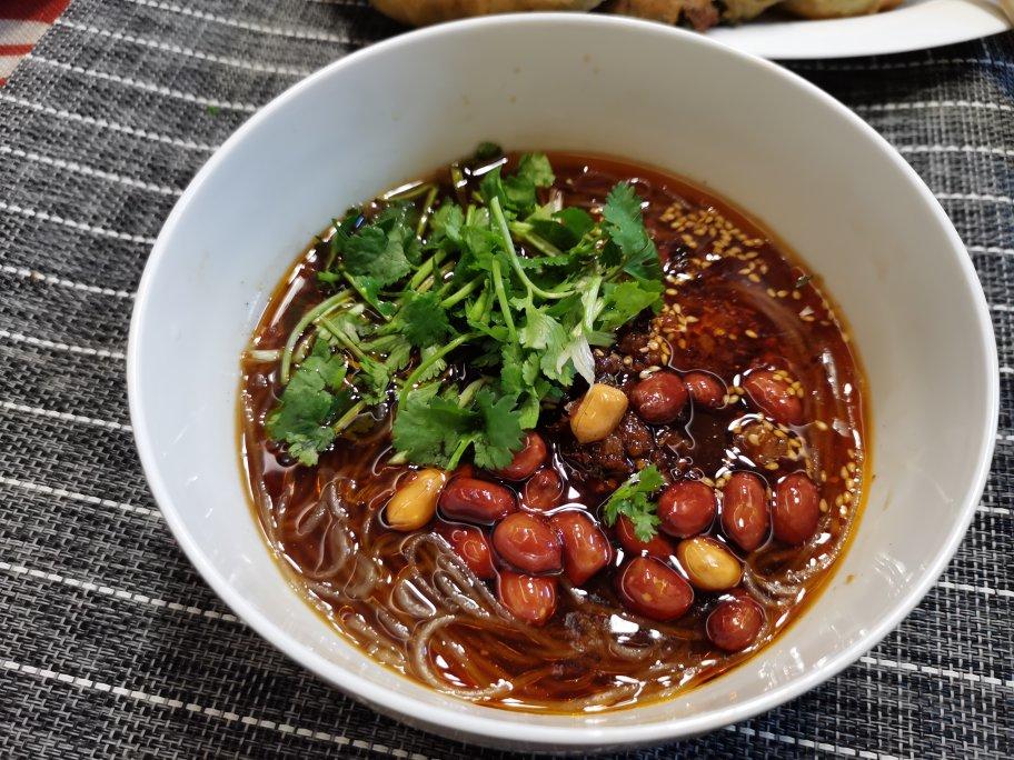 堂妈小厨——超好吃的酸辣粉