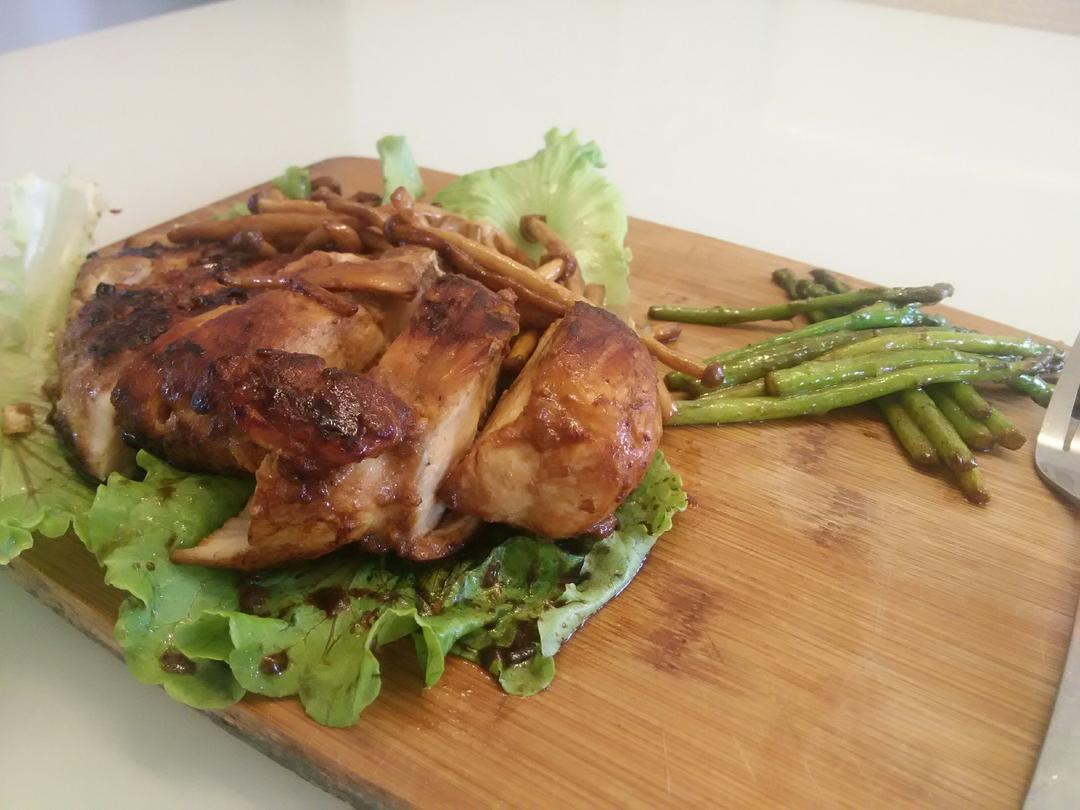 酷炫屌炸天好吃的煎鸡胸肉（香蒜蜂蜜煎鸡胸肉）