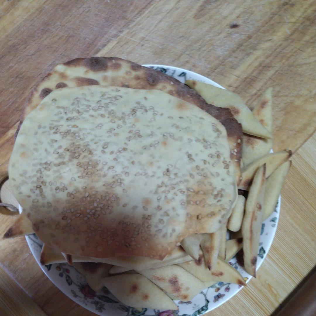 三个鸡蛋一碗面就能做出的小零食 哄娃神器 孩子一口一个喜欢的停不下来 附细节视频详解