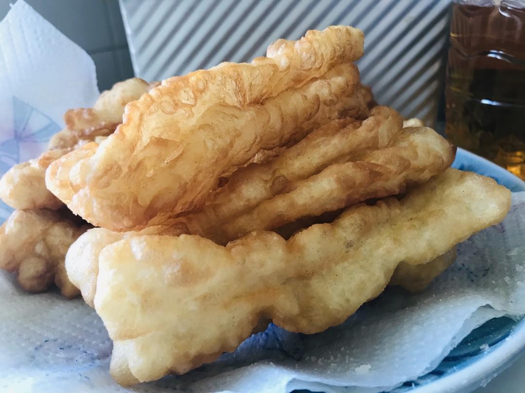 炸油条