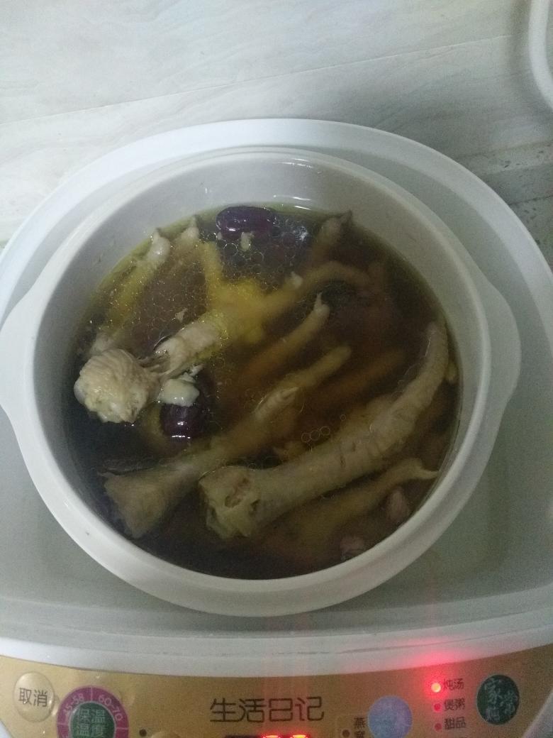 养生炖鸡爪的做法