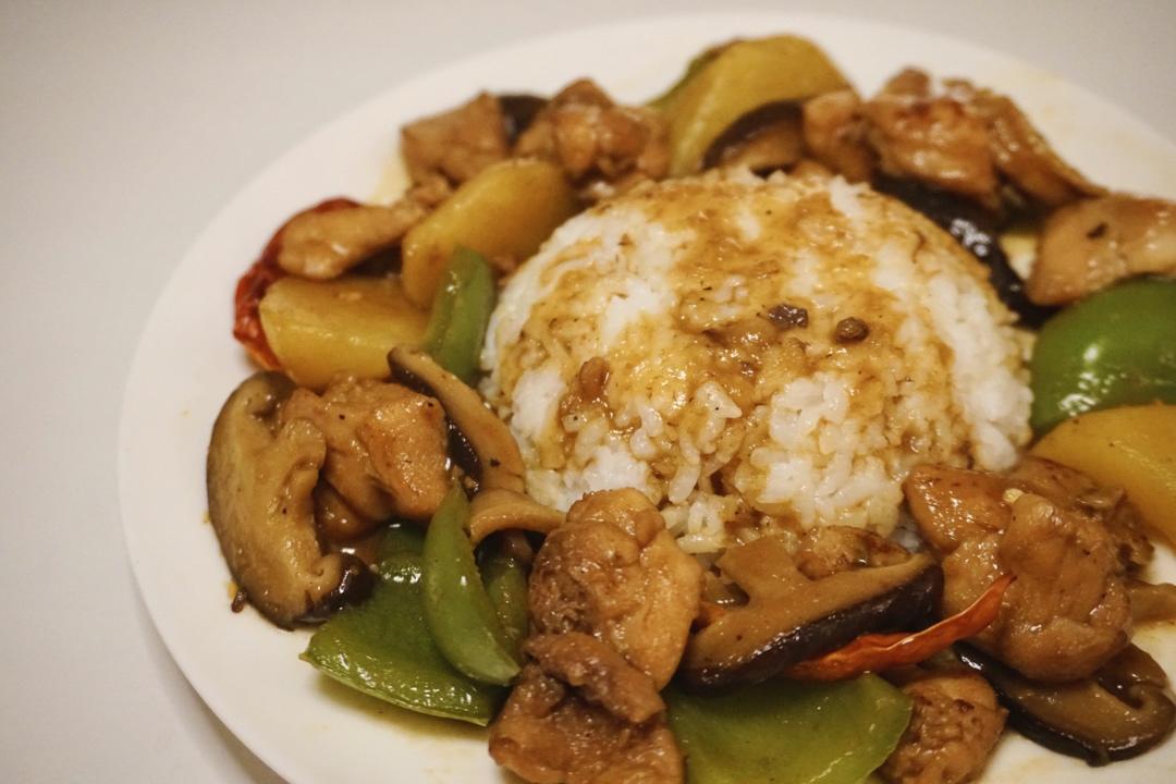 黄焖鸡