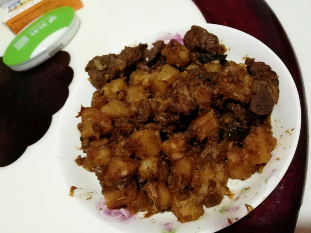 土豆炖排骨